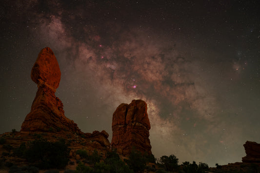 Balance Rock - Spring Milkyway