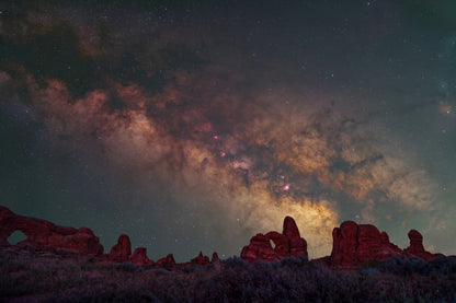 Turret Arch - Spring Milkyway