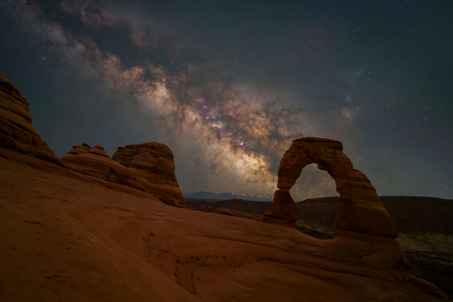 Delicate Arch - Spring Milkyway